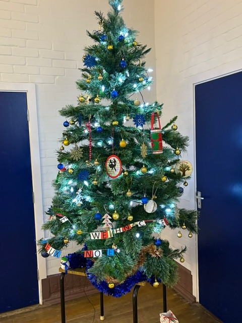 B6672AE1-4BD2-4801-A52C-F9C744849E70_1_105_c